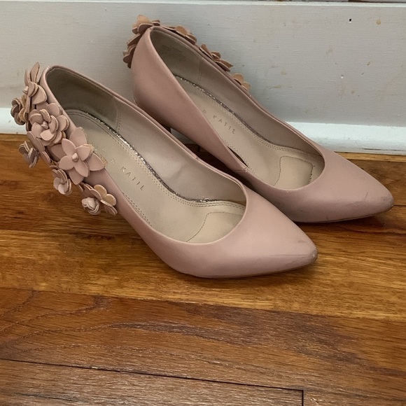 Kelly & Katie Shoes - Kelly & Katie Women's Pink Floral Heels